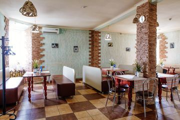 Кафе «Ялинка»