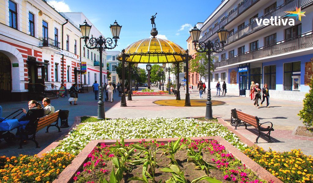 Советская улица в Бресте Советская улица в Бресте и другие достопримечательности