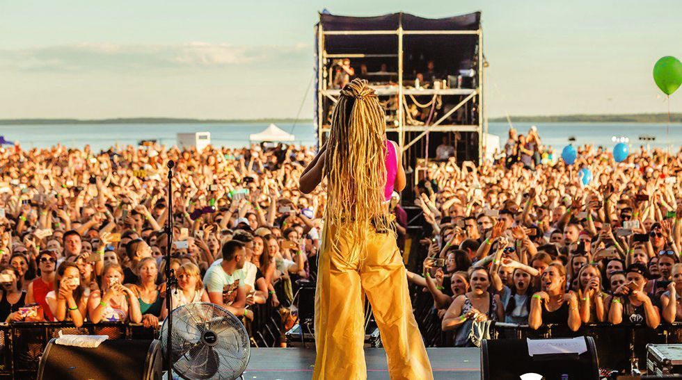 Два дня улетной музыки и веселья на Браславских озёрах Два дня улетной музыки и веселья на Браславских озёрах в Беларуси