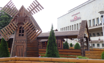 Кафе-шашлычная "Три мушкетёра"