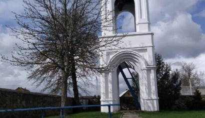 Церковь Рождества Пресвятой Богородицы в д. Новоельня.