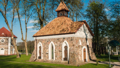 Часовня в усадебном комплексе «Каролинский фольварк Тызенгауза» под Гродно