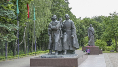 Памятник Куприяновым в Жодино