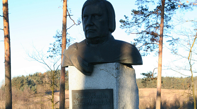 Могила Винцента Дунина-Марцинкевича в деревне Тупальщина