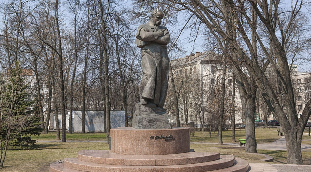 Памятник Тарасу Шевченко в Минске