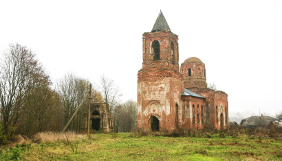 Церковь Святого Алексея в деревне Смольяны