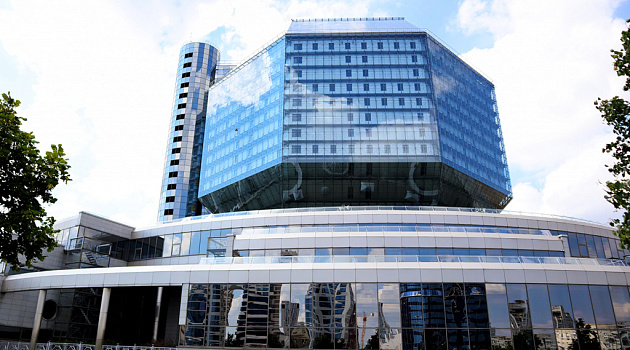 Визитная карточка Минска: Национальная библиотека Беларуси