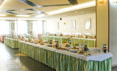 Гостиница, ресторан, боулинг "Юбилейный"