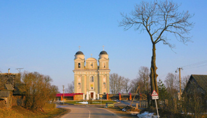 Костел Святого Тадеуша в деревне Лучай