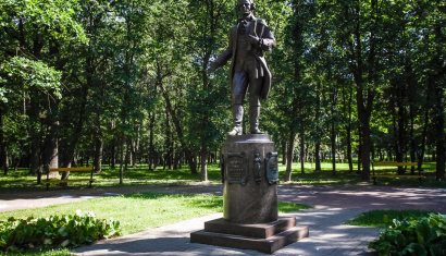 Памятник Семену Зоричу