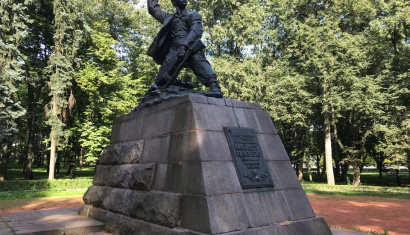 Сквер Марата Казея в Минске