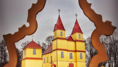 Костел Святой Девы Марии в деревне Дуды