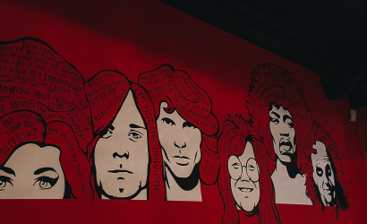 Кафе "Битлджус"