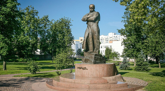 Памятник Тарасу Шевченко в Минске