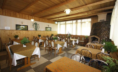 Кафе «Сосны»