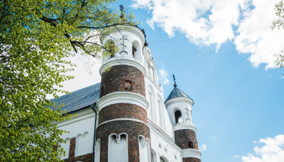 Церковь Рождества Богородицы в деревне Мурованка