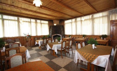 Кафе «Сосны»