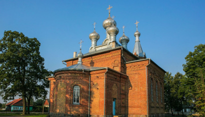 Крестовоздвиженская церковь в Лунинце
