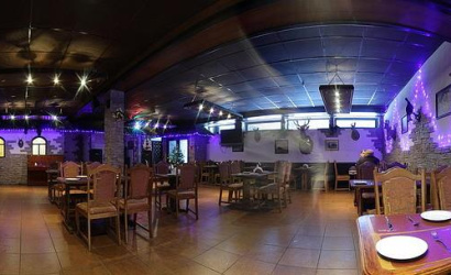 Кафе-клуб "Лисья нора"