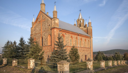 Костел Святых Петра и Павла в деревне Жупраны