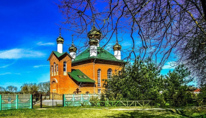 Церковь Успенская в деревне Крупица