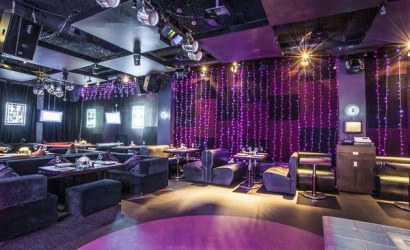 Ресторан - караоке-клуб "The Black Door"