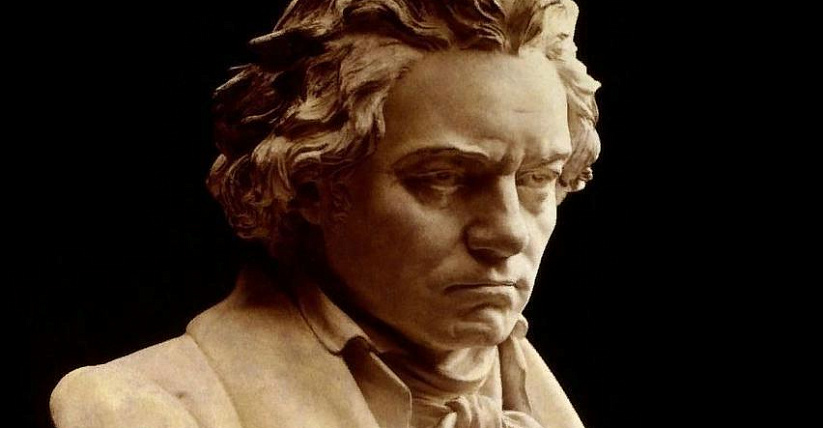 Выставка "Фарфоровые истории. Знаменитые люди в фарфоре"