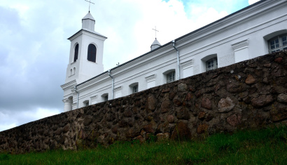 Костел Святых Ангелов-Хранителей в деревне Роготно