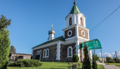 Троицкая церковь в деревне Марково