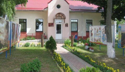 Леснянская библиотека-музей